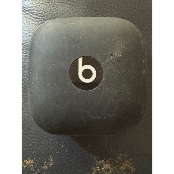 Beats by Dr. Dre Powerbeats Pro Totally Wireless Bluetooth Earphones - Picture 4 of 5
